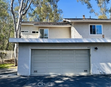 2510 Coventry - Photo Thumbnail 20