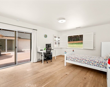 11365 Thurston Pl - Photo Thumbnail 10