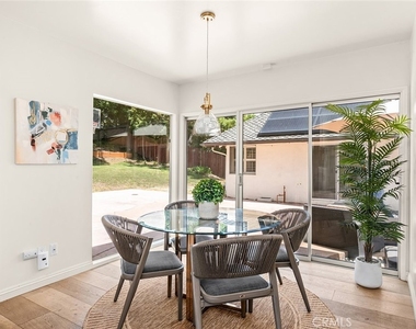 11365 Thurston Pl - Photo Thumbnail 7