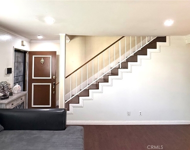 10651 Bell Street - Photo Thumbnail 7