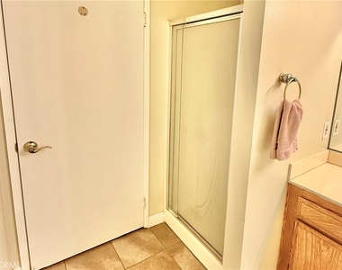10651 Bell Street - Photo Thumbnail 15