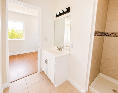 1180 Langley - Photo Thumbnail 25