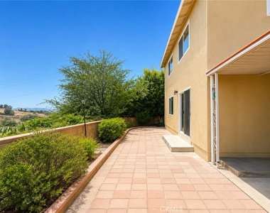 1180 Langley - Photo Thumbnail 26