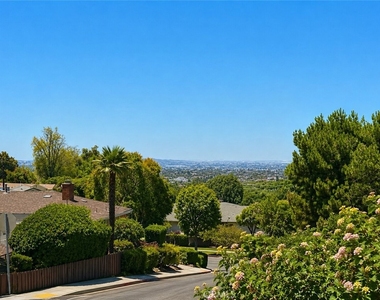 1180 Langley - Photo Thumbnail 32