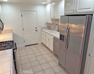 417 Beryl Cove Way - Photo Thumbnail 16