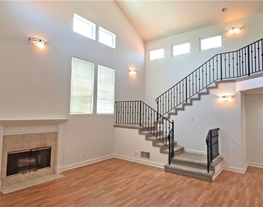 417 Beryl Cove Way - Photo Thumbnail 9