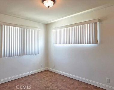 417 Beryl Cove Way - Photo Thumbnail 13