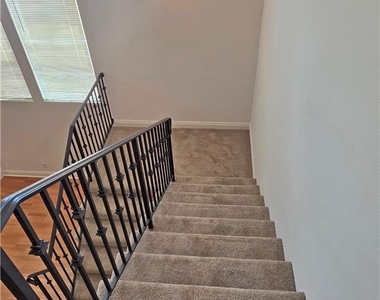417 Beryl Cove Way - Photo Thumbnail 41