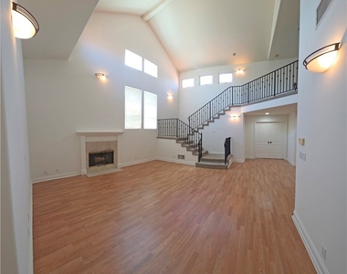 417 Beryl Cove Way - Photo Thumbnail 8