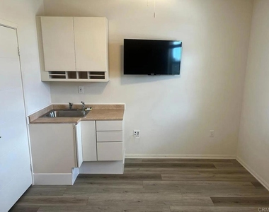 2034 Luzon Lane - Photo Thumbnail 4