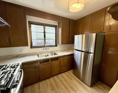 1145 N Central Avenue - Photo Thumbnail 2