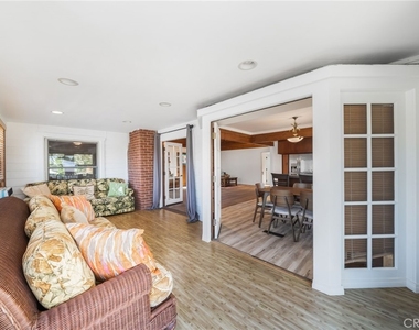 34807 Calle Del Sol - Photo Thumbnail 11