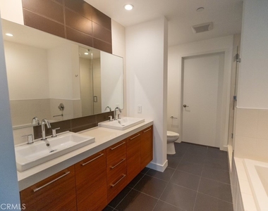 9 Macarthur - Photo Thumbnail 11
