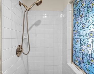 2316 Cascade - Photo Thumbnail 18