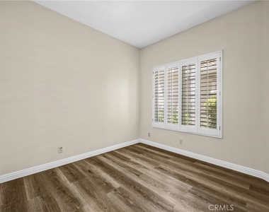 2316 Cascade - Photo Thumbnail 9