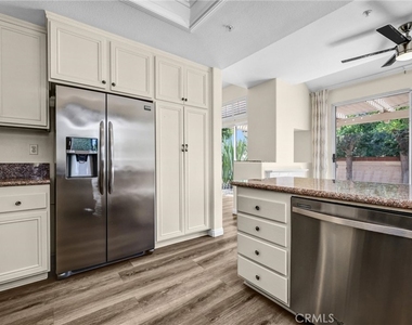 2316 Cascade - Photo Thumbnail 6