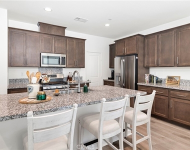 32613 Brunello Way - Photo Thumbnail 13