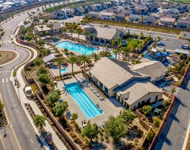 32613 Brunello Way - Photo Thumbnail 45