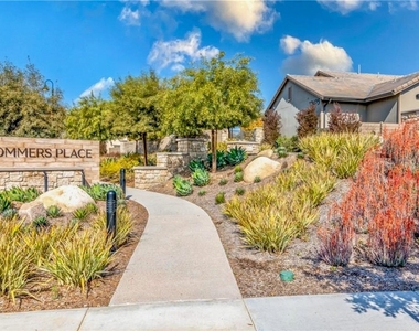 32613 Brunello Way - Photo Thumbnail 43