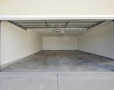 1677 Sandos Street - Photo Thumbnail 34