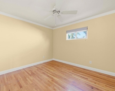 1677 Sandos Street - Photo Thumbnail 28