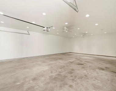 1677 Sandos Street - Photo Thumbnail 31