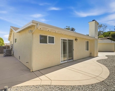 1677 Sandos Street - Photo Thumbnail 8