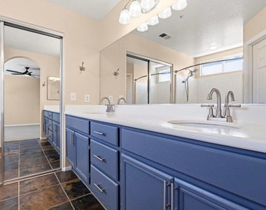 2031 Bravado Street - Photo Thumbnail 25