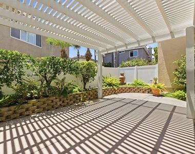 2031 Bravado Street - Photo Thumbnail 34