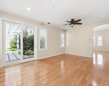 2031 Bravado Street - Photo Thumbnail 15