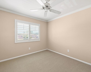 2031 Bravado Street - Photo Thumbnail 32