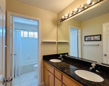 34117 Songbird Terrace - Photo Thumbnail 17