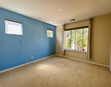 34117 Songbird Terrace - Photo Thumbnail 15