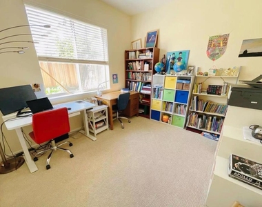 34117 Songbird Terrace - Photo Thumbnail 8