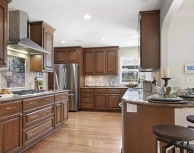 1248 Roycott Way - Photo Thumbnail 2