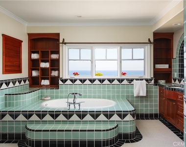 24352 Santa Clara - Photo Thumbnail 17