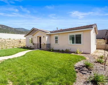 6877 N Curtis - Photo Thumbnail 2