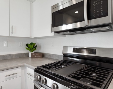 6877 N Curtis - Photo Thumbnail 11