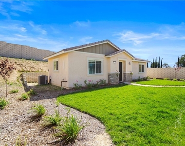6877 N Curtis - Photo Thumbnail 1