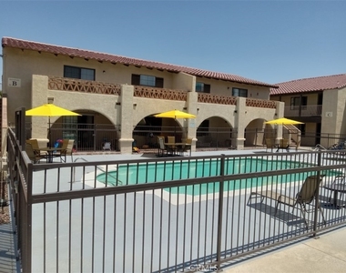 45200 Deep Canyon - Photo Thumbnail 20
