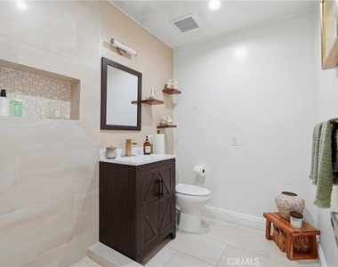 4563 Hempstead St - Photo Thumbnail 14