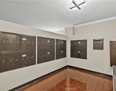 330 W California - Photo Thumbnail 28
