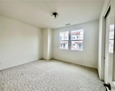 18670 Clubhouse Drive - Photo Thumbnail 6