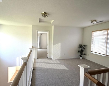 5168 Academy Rd - Photo Thumbnail 11