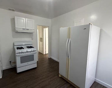 5113 W 20th Street - Photo Thumbnail 9