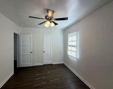 5113 W 20th Street - Photo Thumbnail 17