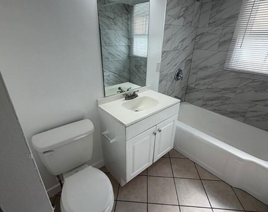5113 W 20th Street - Photo Thumbnail 11