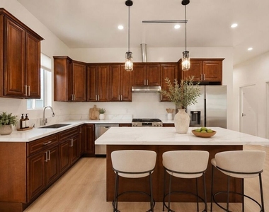 3765 Globe Avenue - Photo Thumbnail 4