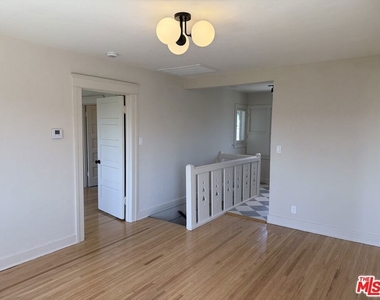 130 S Avenue 63 - Photo Thumbnail 5