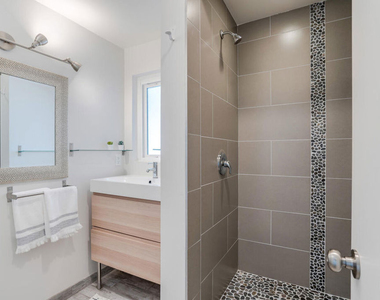 5343 Tendilla Avenue - Photo Thumbnail 14